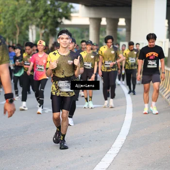 Runner Photo 6421086