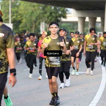 Runner Photo 6421104