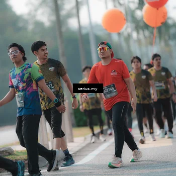 Runner Photo 6421115