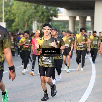 Runner Photo 6421116