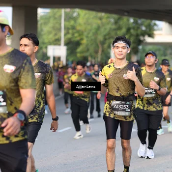 Runner Photo 6421133
