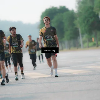 Runner Photo 6421137