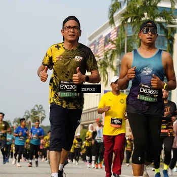 Runner Photo 6421149
