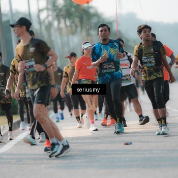 Runner Photo 6421158
