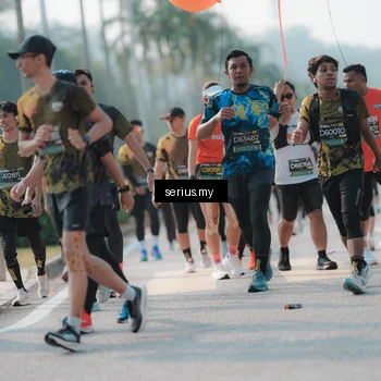 Runner Photo 6421165