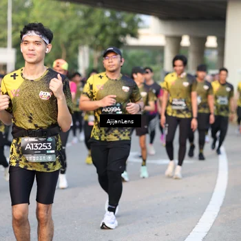 Runner Photo 6421168
