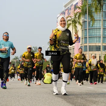 Runner Photo 6421218