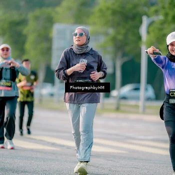 Runner Photo 6421229