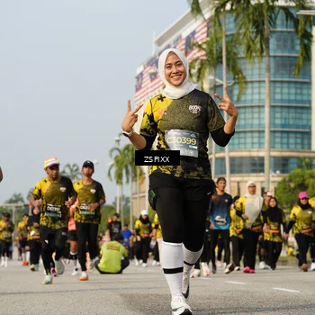 Runner Photo 6421254