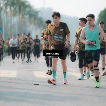 Runner Photo 6421280