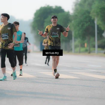 Runner Photo 6421290