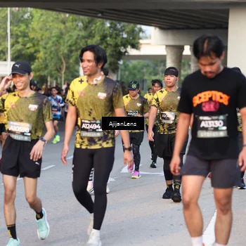 Runner Photo 6421291