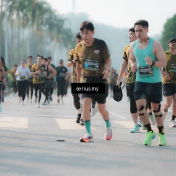 Runner Photo 6421295
