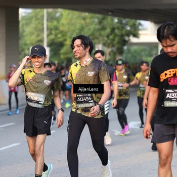 Runner Photo 6421297
