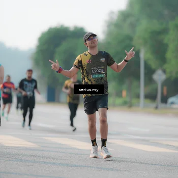 Runner Photo 6421304