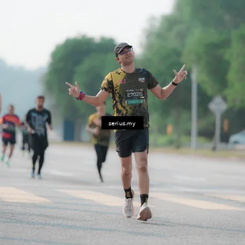 Runner Photo 6421306
