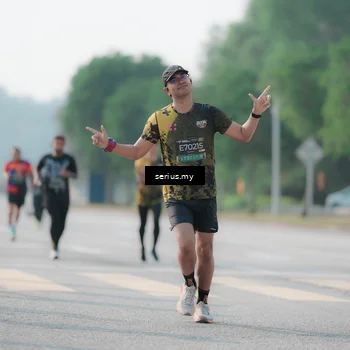 Runner Photo 6421314