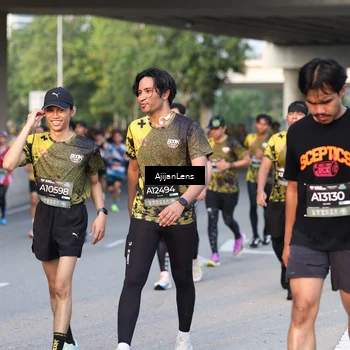 Runner Photo 6421346