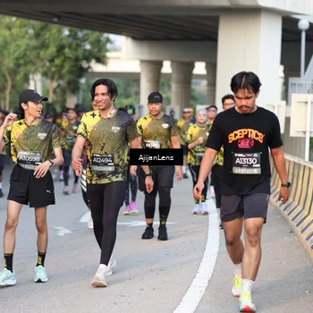 Runner Photo 6421347