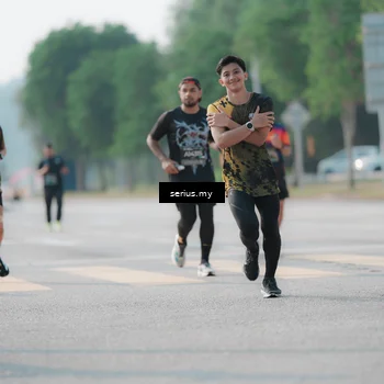 Runner Photo 6421372