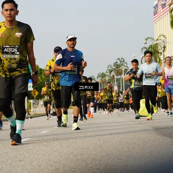 Runner Photo 6421378