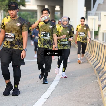 Runner Photo 6421384