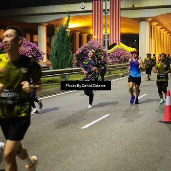 Runner Photo 6421388