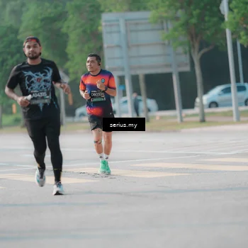 Runner Photo 6421390