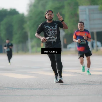 Runner Photo 6421392