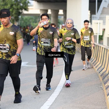 Runner Photo 6421406