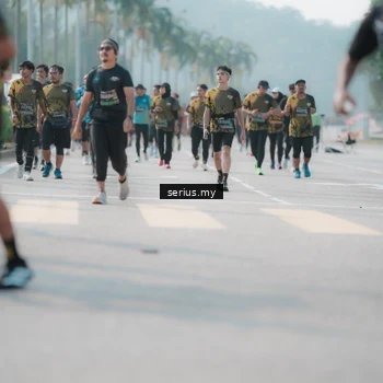 Runner Photo 6421417