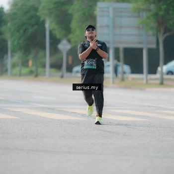 Runner Photo 6421420