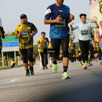 Runner Photo 6421425