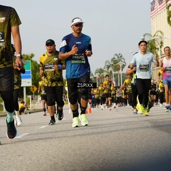 Runner Photo 6421426