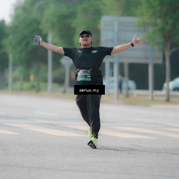 Runner Photo 6421428