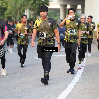 Runner Photo 6421442