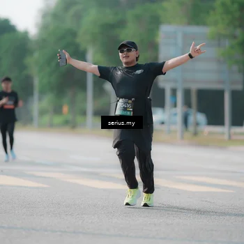 Runner Photo 6421452