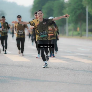 Runner Photo 6421461