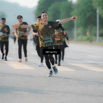 Runner Photo 6421464