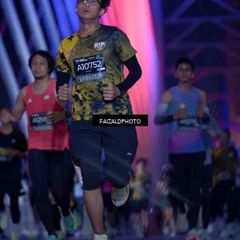Runner Photo 6421467