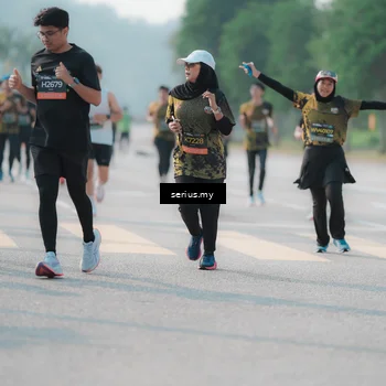 Runner Photo 6421481