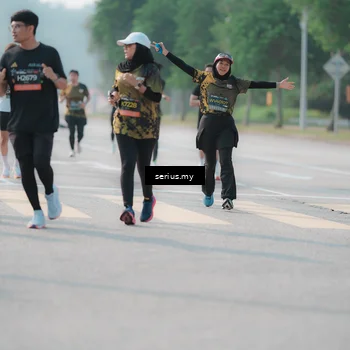 Runner Photo 6421487