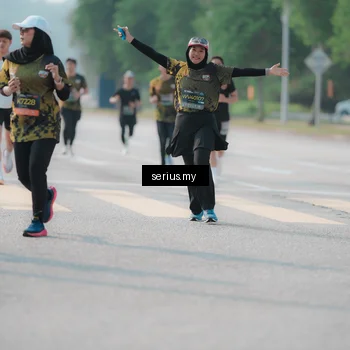 Runner Photo 6421495