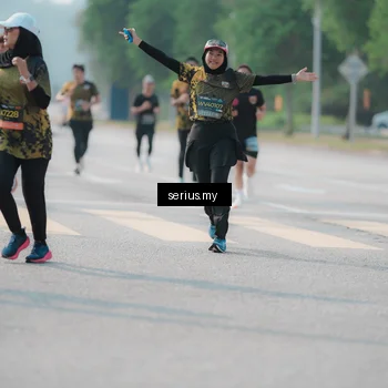 Runner Photo 6421501