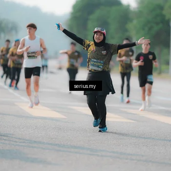 Runner Photo 6421502