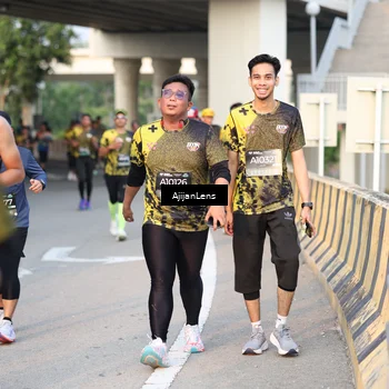 Runner Photo 6421507