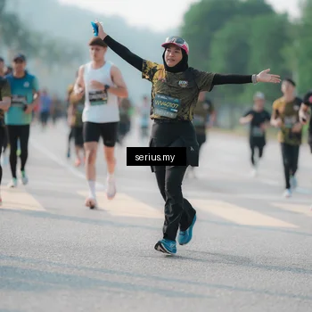 Runner Photo 6421513