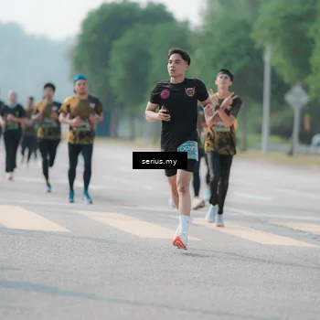 Runner Photo 6421523