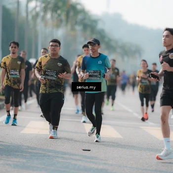 Runner Photo 6421535