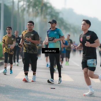 Runner Photo 6421541